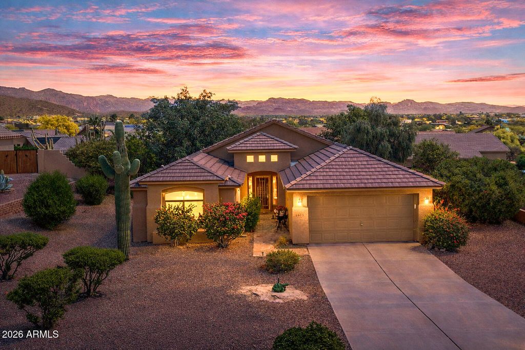 6405 S KIVA Circle, Gold Canyon, AZ 85118