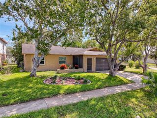 10824 PEPPERTREE LANE, Port Richey, FL 34668