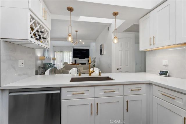 17172 Abalone 211, Huntington Beach, CA 92649