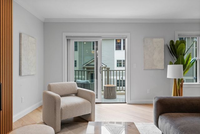 77 Waverley Avenue 77A, Watertown, MA 02472