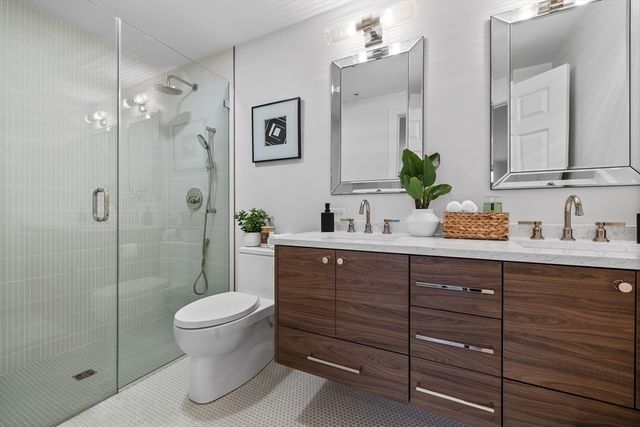 77 Waverley Avenue 77A, Watertown, MA 02472