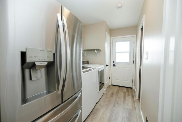 2211 California St, Escalon, CA 95320