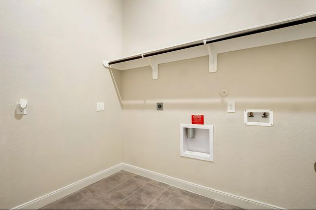 4526 Highland Field Lane, Sugar Land, TX 77479