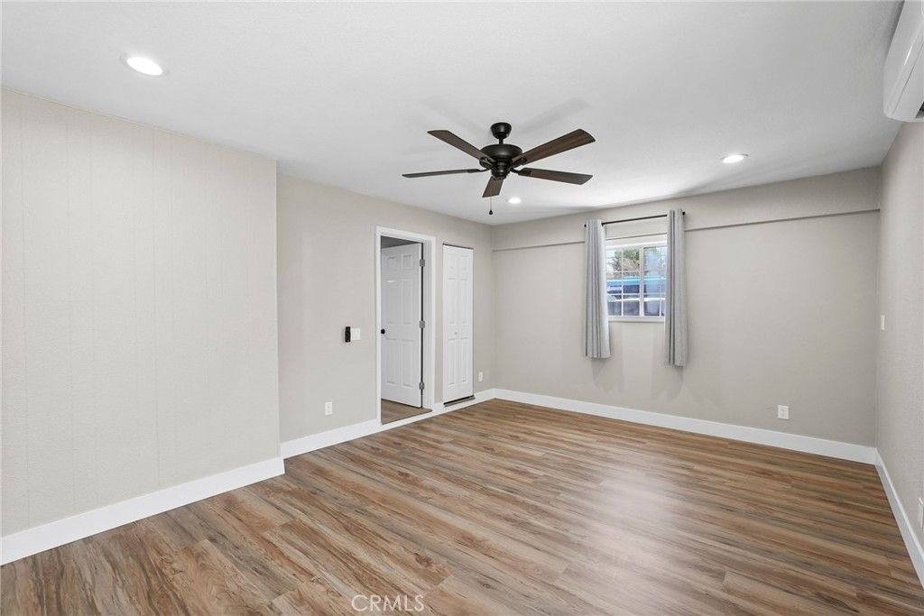 Image 22 of property listing at 44839 Division St, Lancaster, CA 93535