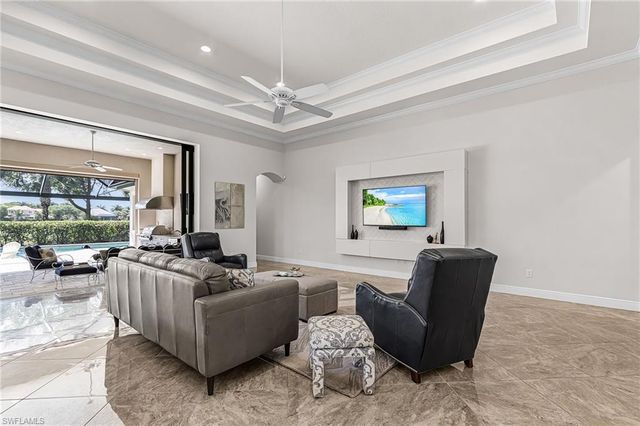 11942 Heather Woods CT, Naples, FL 34120