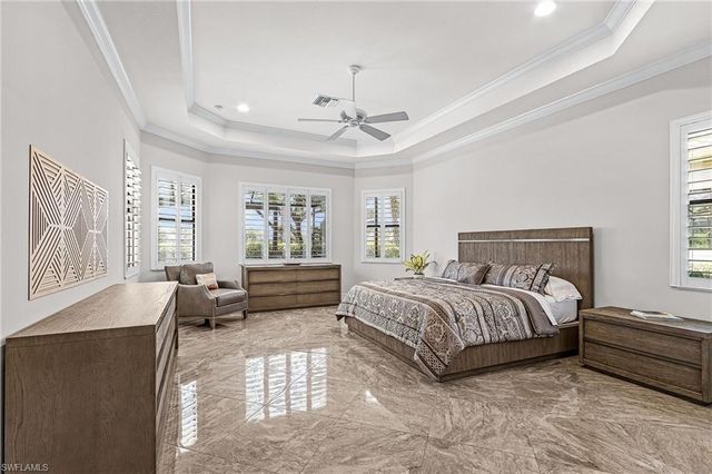 11942 Heather Woods CT, Naples, FL 34120