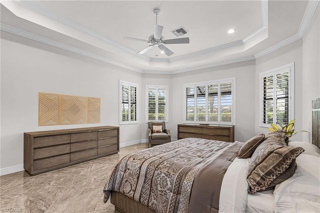 11942 Heather Woods CT, Naples, FL 34120