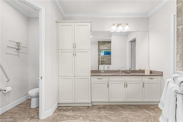 11942 Heather Woods CT, Naples, FL 34120