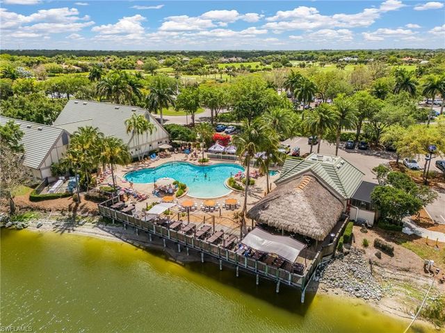 11942 Heather Woods CT, Naples, FL 34120