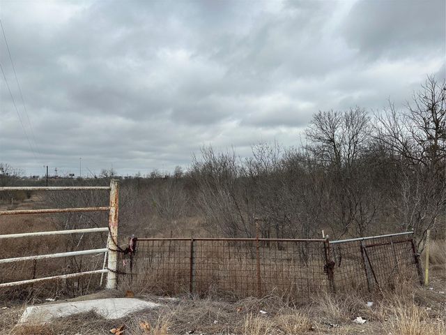 3 Lehman RD, Kyle, TX 78640