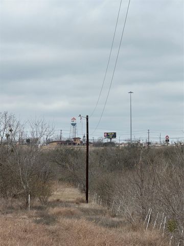 3 Lehman RD, Kyle, TX 78640