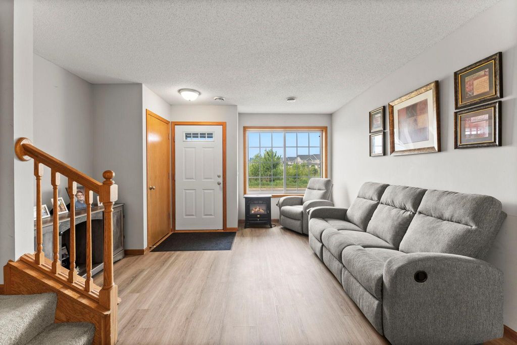 345 Roosevelt Street S H, Cambridge, MN 55008 — photo 2