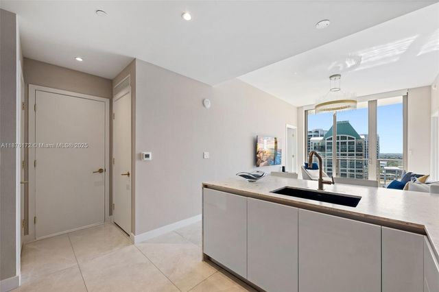 2678 Tigertail Ave 1705, Miami, FL 33133