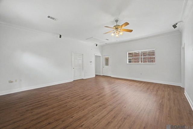 35110 Stone Castle Dr, Denham Springs, LA 70706
