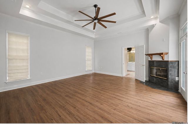 35110 Stone Castle Dr, Denham Springs, LA 70706