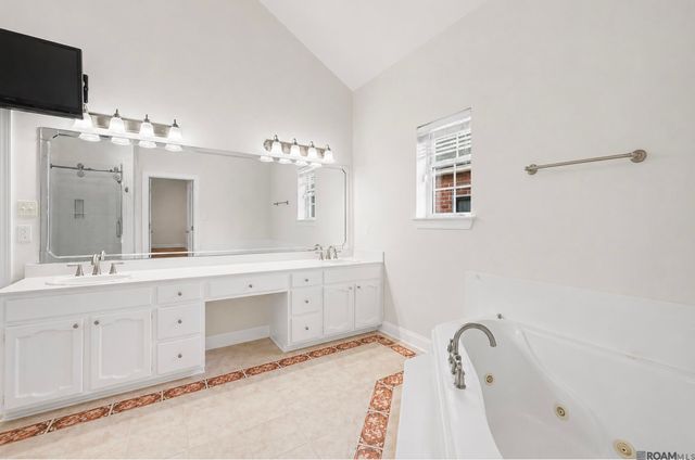 35110 Stone Castle Dr, Denham Springs, LA 70706