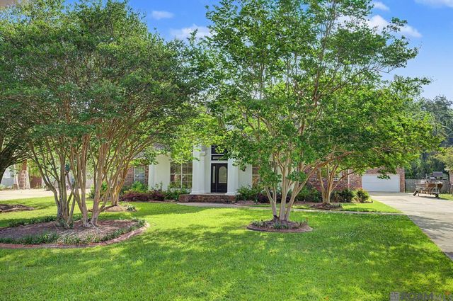 35110 Stone Castle Dr, Denham Springs, LA 70706