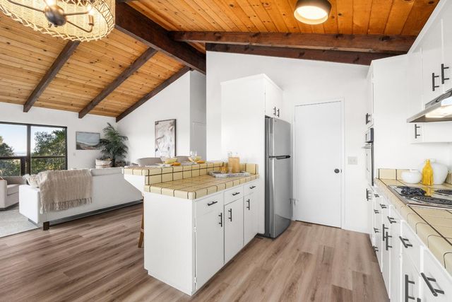 1130 Hidden Valley Road, Soquel, CA 95073