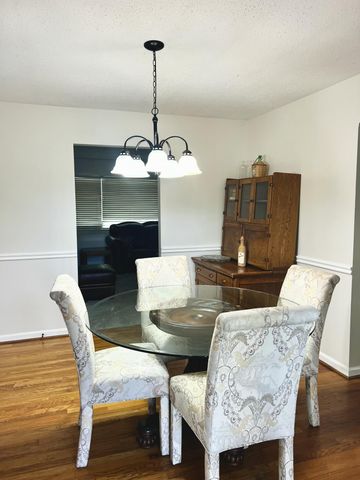 450 Shannon Drive, Hixson, TN 37343