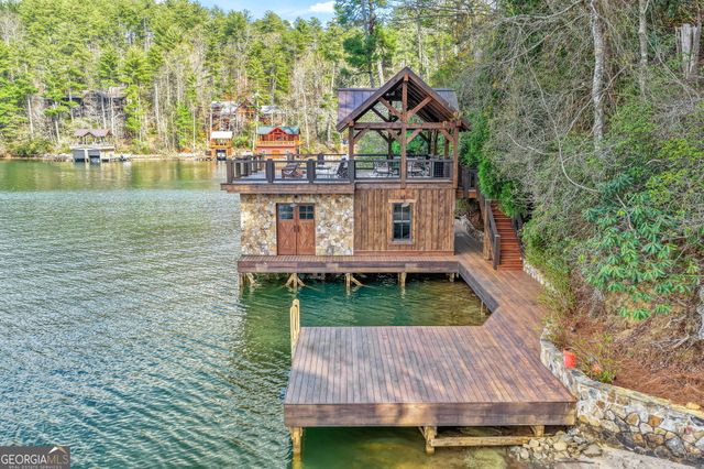 3914 Brandon Mill Road, Lakemont, GA 30552