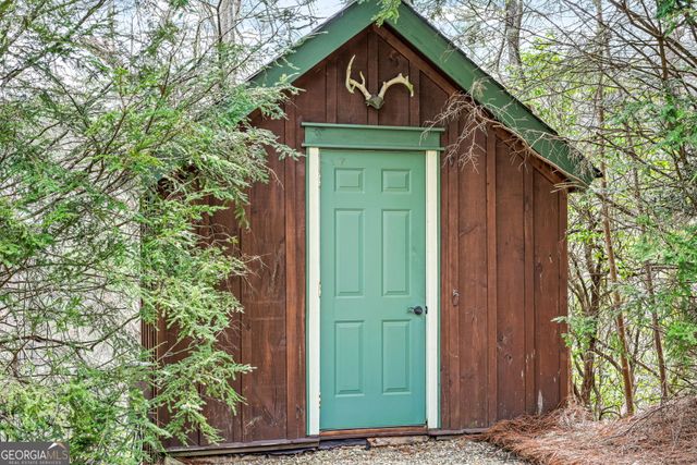 3914 Brandon Mill Road, Lakemont, GA 30552