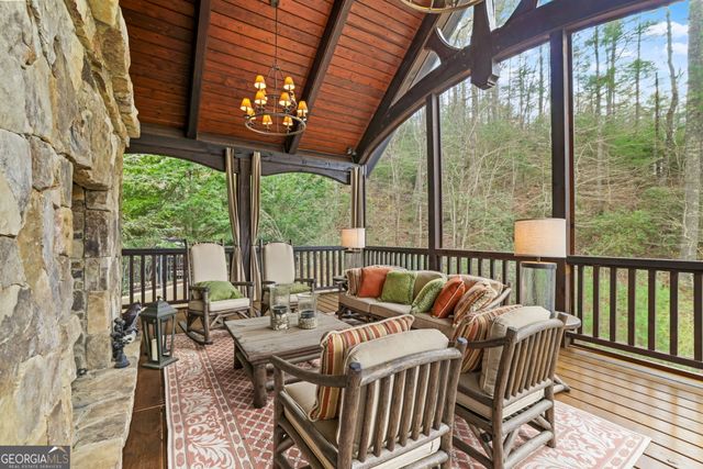 3914 Brandon Mill Road, Lakemont, GA 30552