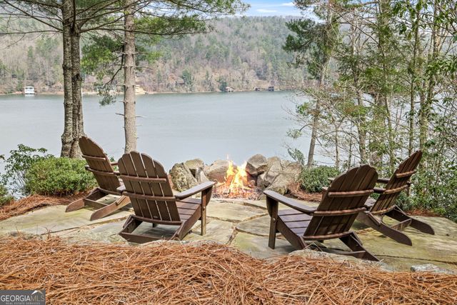 3914 Brandon Mill Road, Lakemont, GA 30552