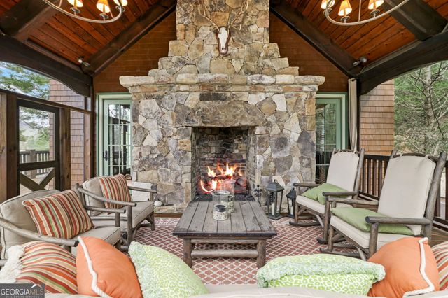 3914 Brandon Mill Road, Lakemont, GA 30552