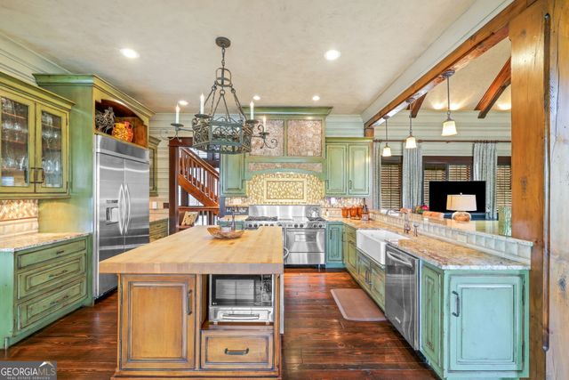 3914 Brandon Mill Road, Lakemont, GA 30552