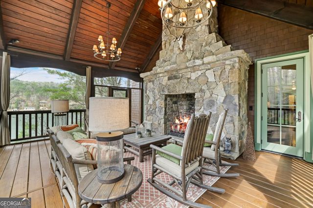 3914 Brandon Mill Road, Lakemont, GA 30552