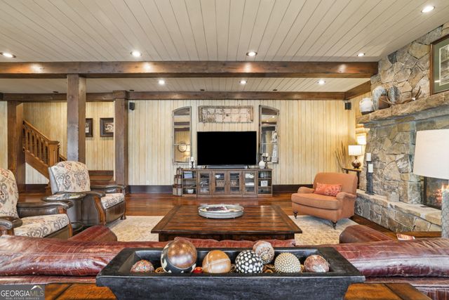 3914 Brandon Mill Road, Lakemont, GA 30552