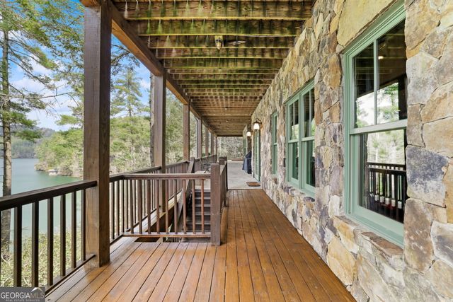 3914 Brandon Mill Road, Lakemont, GA 30552