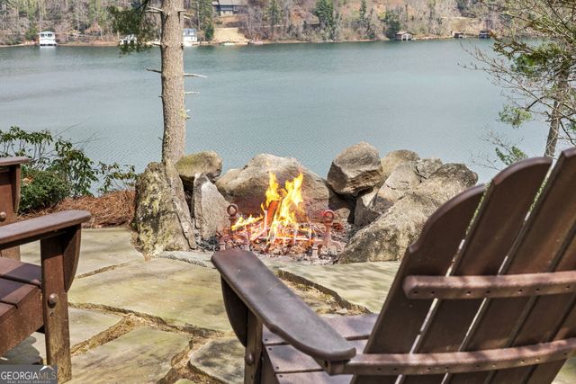 3914 Brandon Mill Road, Lakemont, GA 30552