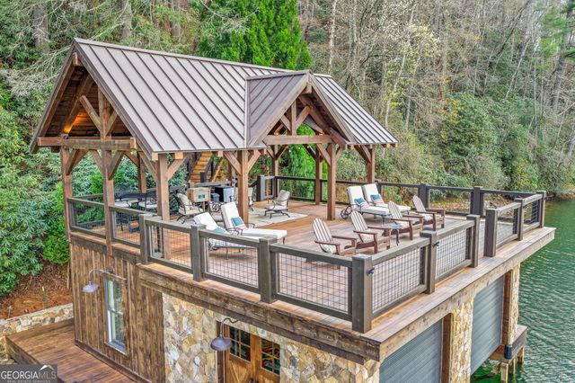 3914 Brandon Mill Road, Lakemont, GA 30552