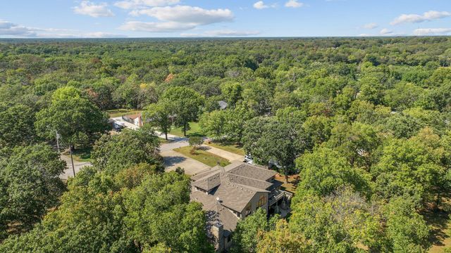 146 Country Club Drive, Nevada, MO 64772