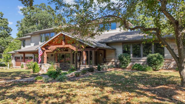 146 Country Club Drive, Nevada, MO 64772