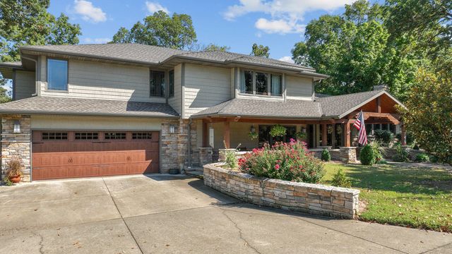 146 Country Club Drive, Nevada, MO 64772
