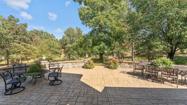 146 Country Club Drive, Nevada, MO 64772