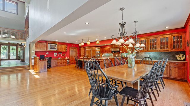 146 Country Club Drive, Nevada, MO 64772