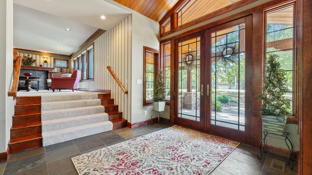 146 Country Club Drive, Nevada, MO 64772