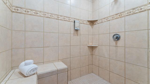 146 Country Club Drive, Nevada, MO 64772