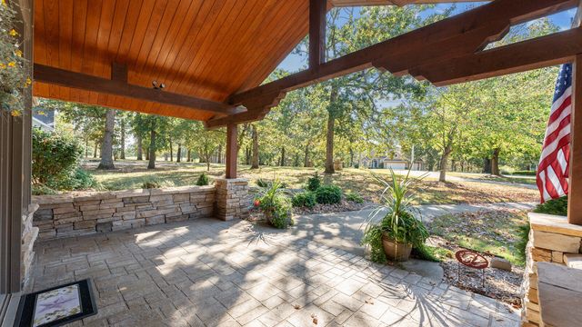 146 Country Club Drive, Nevada, MO 64772