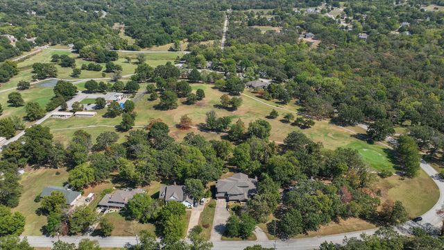 146 Country Club Drive, Nevada, MO 64772