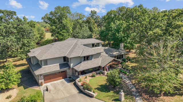 146 Country Club Drive, Nevada, MO 64772