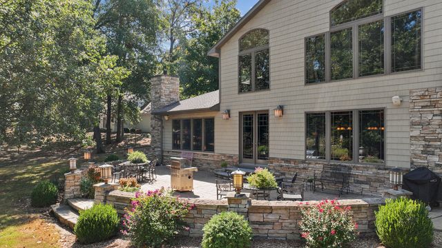 146 Country Club Drive, Nevada, MO 64772