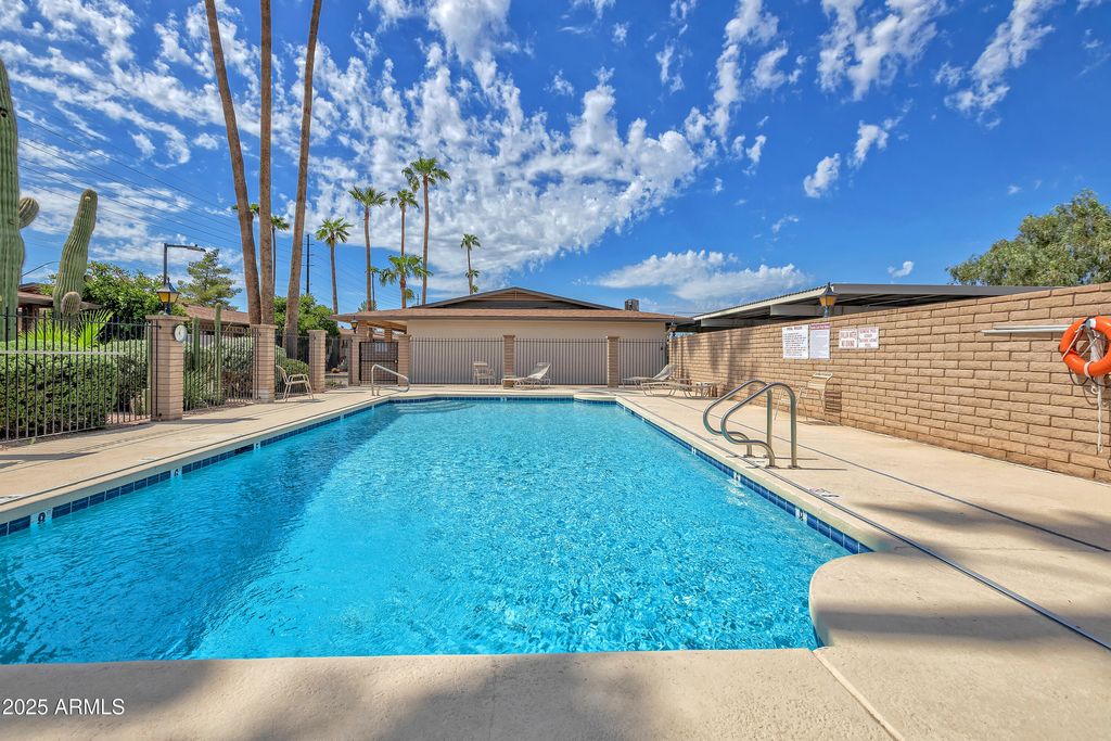 2416 E UNIVERSITY Drive 4, Mesa, AZ 85213