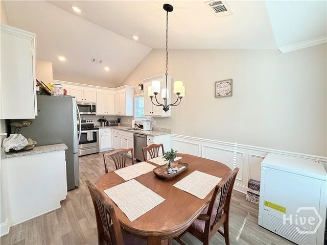 178 Cole Court Drive, Commerce, GA 30529