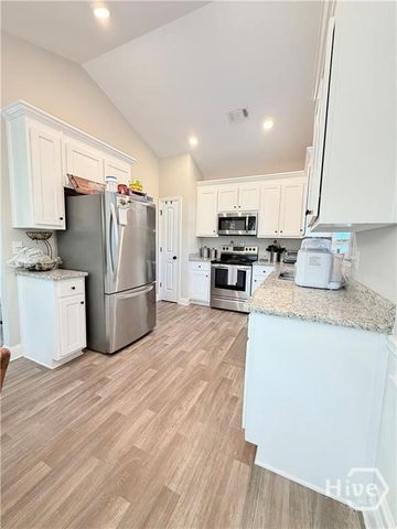 178 Cole Court Drive, Commerce, GA 30529