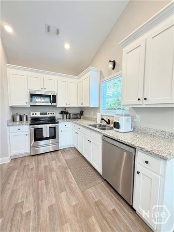 178 Cole Court Drive, Commerce, GA 30529