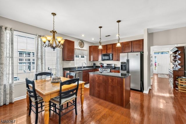 23 Constitution Way, Franklin Twp., NJ 08873